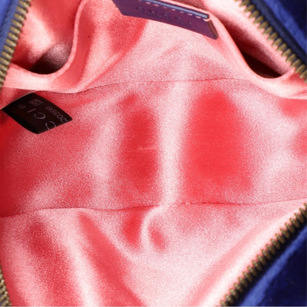 BRAND NEW Gucci GG Marmont Belt Bag Matelasse Cobalt Blue Velvet with Dustbag - Picture 4 of 13